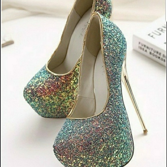 Shoes - Peacock Glitter Platform Pumps